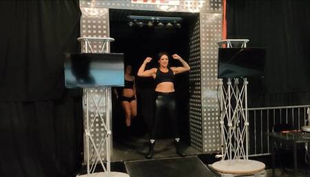 4 vs 1 hardcore match