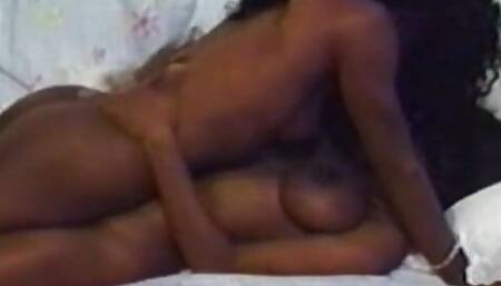 Juicy black babes lick each other pussy