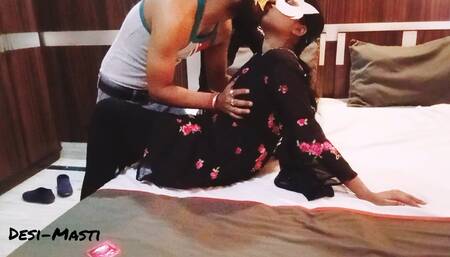 Hot teen Indian college girl mms viral when fucking by her boyfriend romantic sex with audio