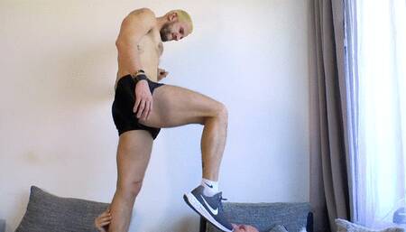 Barefoot Ridick Trampling