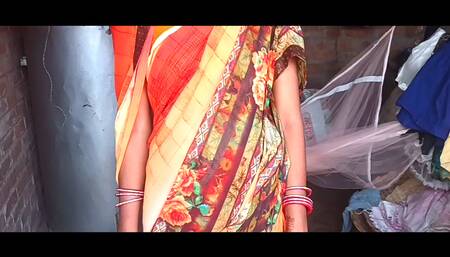 Desi bhabhi has sex with on terrace