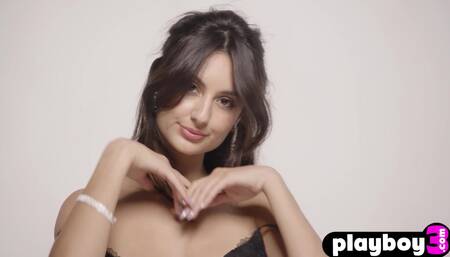 Petite Eliza Ibarra showed sexy body