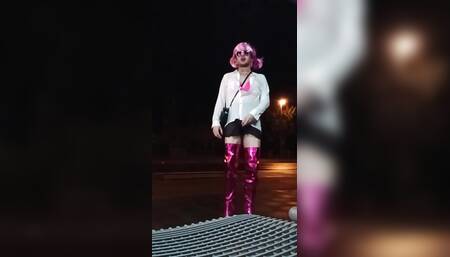 Cheap slut masturbates on main street