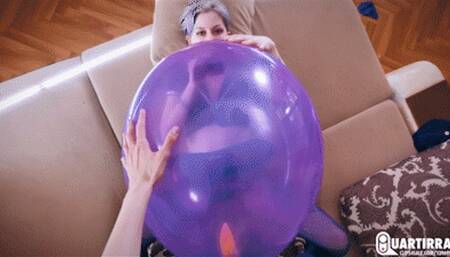 Q952 Stashia seductively BTP's big purple balloon on your wood - 480p