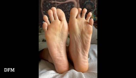 “Your goddesses soles enjoy the sun”