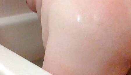 chubby sissy bathtub fub