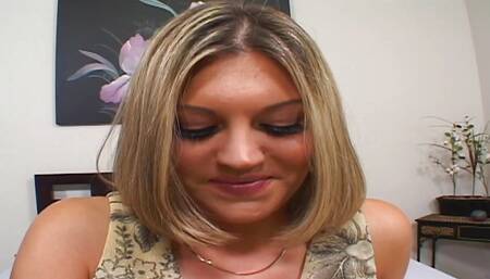 Adriana Amante a horny blonde woman gets her pussy opened