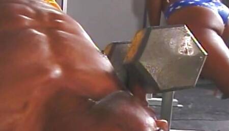 She got horny in gym lucky BBC was there