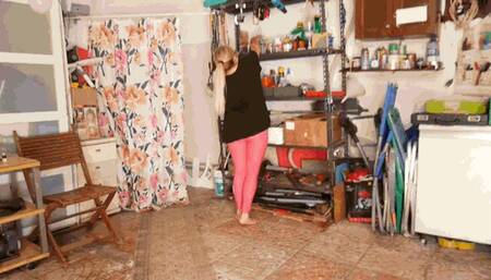 Cleaning the garage barefoot WMV (1920x1080) FHD