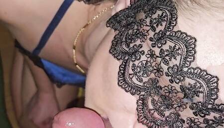 Cute A. teenie stepsister likes facial cum during the family visit