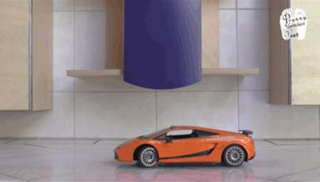 Rc-Car under Sneakers floor view