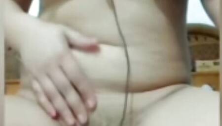 Desi bhabhi video calling sex And husband handjob