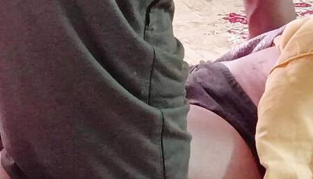 Dekho yah meri bhabhi hai itna gora tang hai