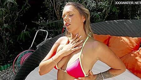 French Beauty In The Pool - Anita Rover
