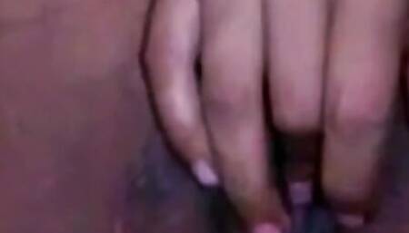 I am addicted to make my pussy cum for you.