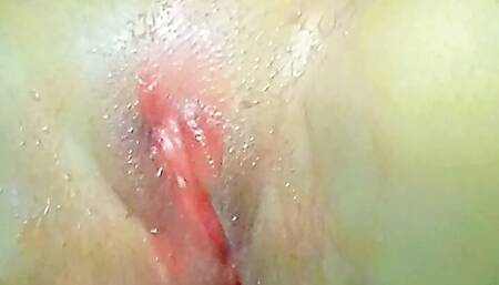 Wet my pussy with strawberry juice and creampie my pussy with cream