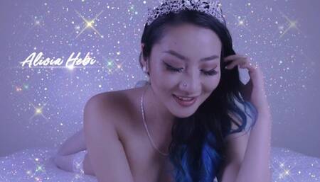 Anal Princess Fingers Her Ass