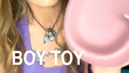 Boytoy Has a Secret - Goddess Moxie shines in this sweat fetish clip featuring dirty feet, yoga pants, sandals, foot fetish, verbal humiliation, and more