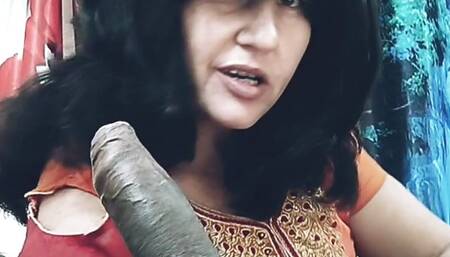 Hot Playthings For Slutty Milf