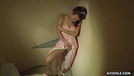 Japanese Mai Takizawa masturbates alone in the toilet uncensored.