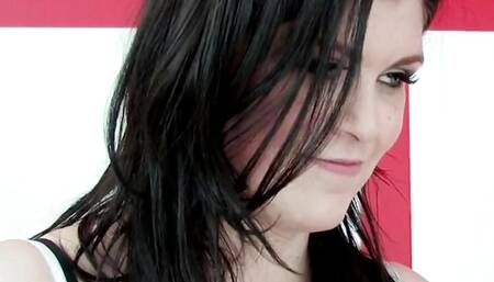 Fresh pussy Sophia Gently a horny brunette haired pussy