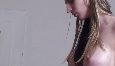 teen dominatrix Larissa Dominate Slave Bobby