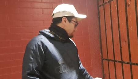 Fumando, viendo porno y corriendome en el amarre