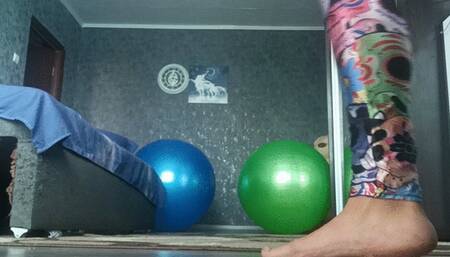 Jumping on 3 gym beam balls