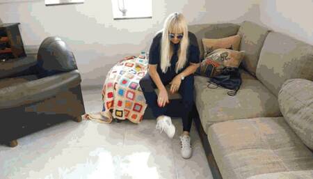Smelly socks and sneakers Part 1 run MP4 (1280x720) FHD