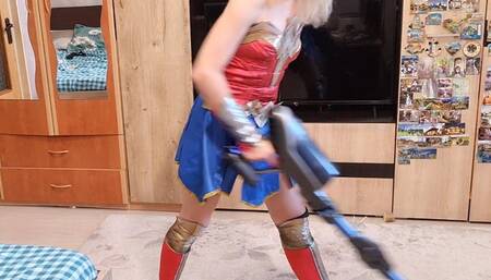wonder woman vacuum clean the house
