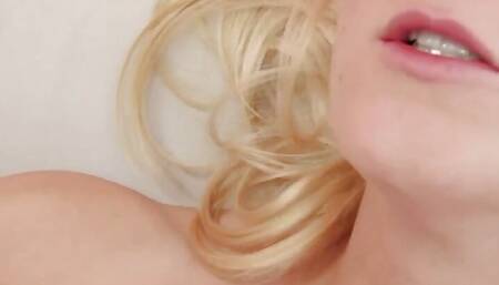 Jewels West a slut with blonde hair uses sex toys to enjoy