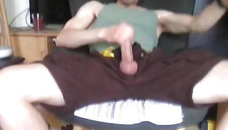 Messy Bator Bro Looking Crazy on Second Day of Bate