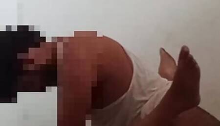 Hindi video village girl with her boyfriend in hotel room