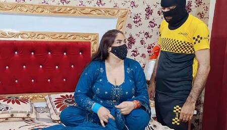 Indian Sexy Mistress Oil Massage and Hard Fucked From her Servant