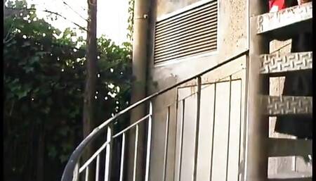 Sonia the rebellious gothic will melt under the cock strokes of our casteurs!