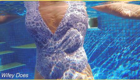 Wifey wet shirt best of video compilation - Wifey braless and wet in the pool.