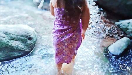 The Big Booty Desi Aunty swimming naked in the water and fucking in the water on an outdoor river