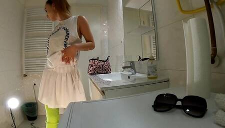 Tattooed Hot Sexy Girlfriend in the Bathroom changes Panties