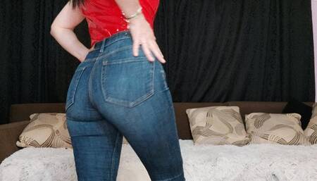 Ass in Jeans teasing