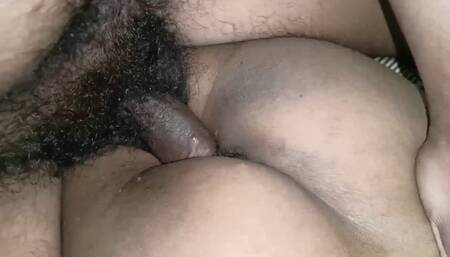 Desi Bhabhi ko Gand me Land Dal Diya