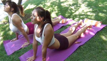 Mali Luna and Lex Chevelle are lesbians who penetrate each