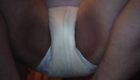 Peeing in my diaper