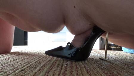Metal heel