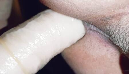 Enjoying 23 cm dildo