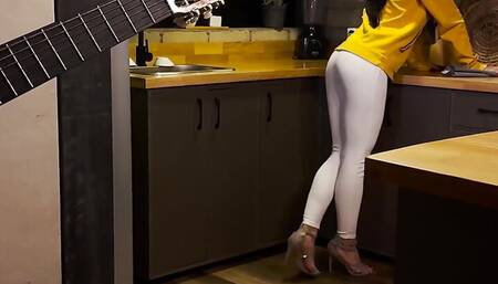 Alice Can't Stop Listening to the Music