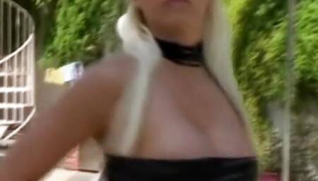 Sexy lesbians get wet toying each other