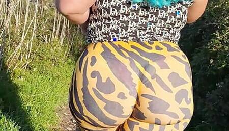 The beautiful Latina Ouset gets fucked in the woods! Don't miss out on the huge sectors he gives with his fat ass!