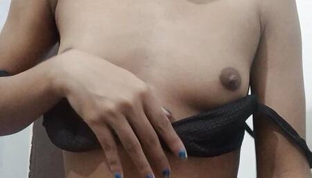 Sexy Sri Lankan Teen Girl Solo Masturbating