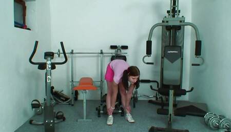 Cock craving gym slut with perfect body and natural tits is