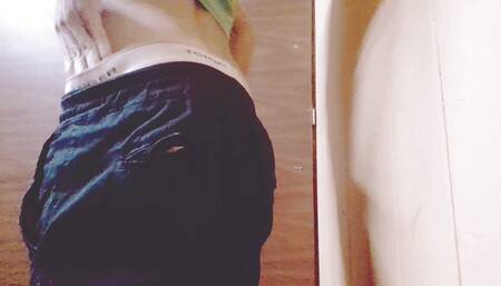 My young webcam show naked playing with his body The sun reflects my body outdoors